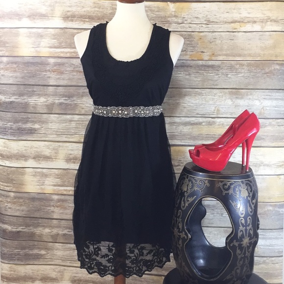 Antilia Femme Dresses & Skirts - ANTILIA FEMME LACY LITTLE BLACK DRESS